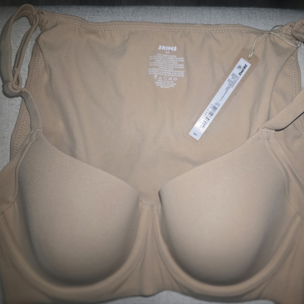 SKIMS Bra